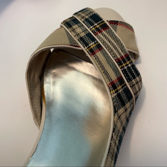 SEYCHELLES Plaid Heels - Picture 13 of 14